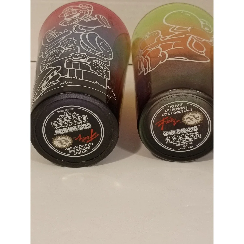 Nintendo Super Mario Bros Just Funky Rainbow Ombre Glass Tumbler Set of 4‎ 2017